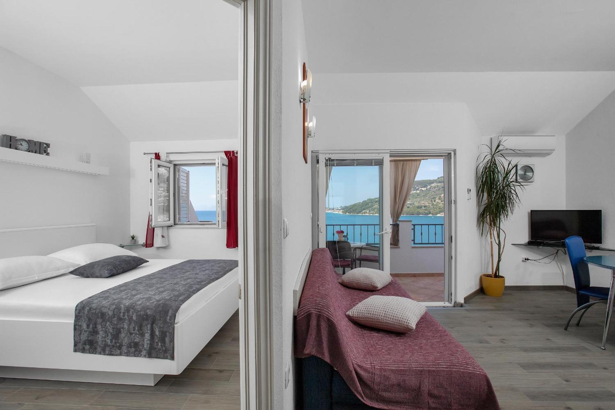 Apartments By The Sea Drasnice, Makarska - 2581 Room photo